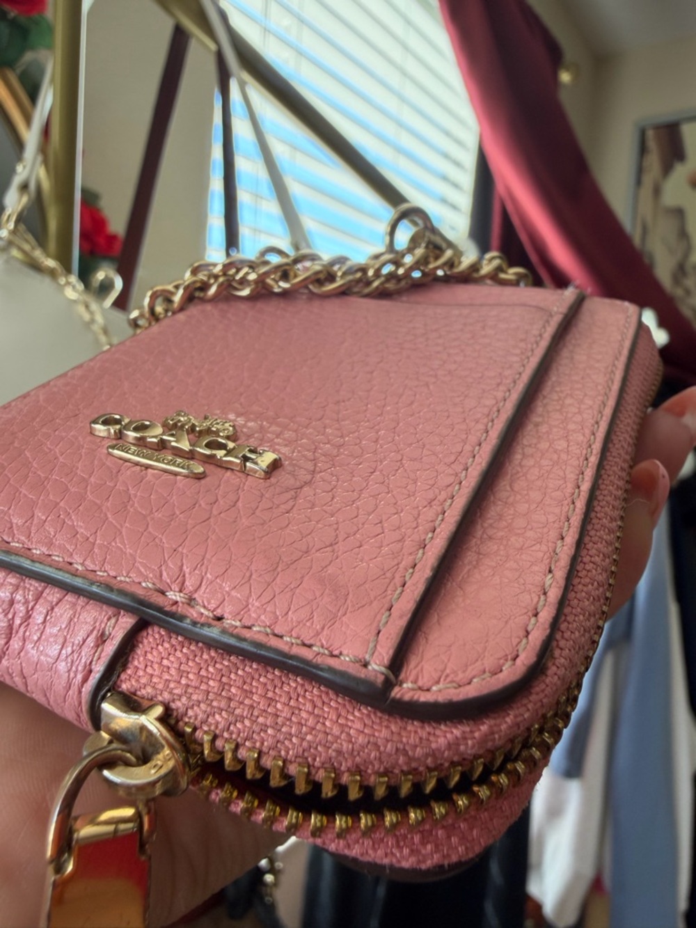 Coach Pink Pebbled Leather Card Holder Wallet Wristlet gold Chain Id 🪪 holder - Picture 10 of 17